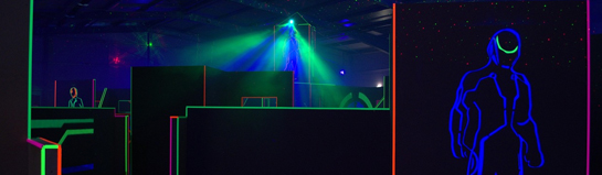 Alma Park als Indoor-Action-Ziel mit Lasertag und Gruppenaktivitäten