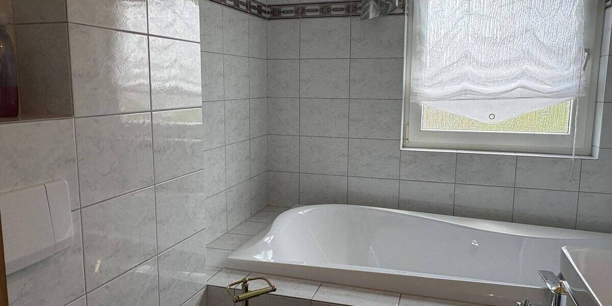 Doppelhaushälfte Moers Scherpenberg - 5 Zimmer, 123 m&sup2;, 399.000&euro; | Angebot:25668374