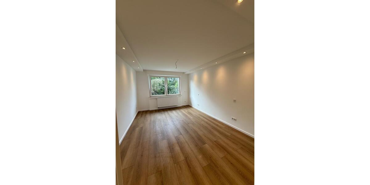 Etagenwohnung Moers Rheinkamp - 3 Zimmer, 79 m&sup2;, 1.550&euro; | Angebot:27619547