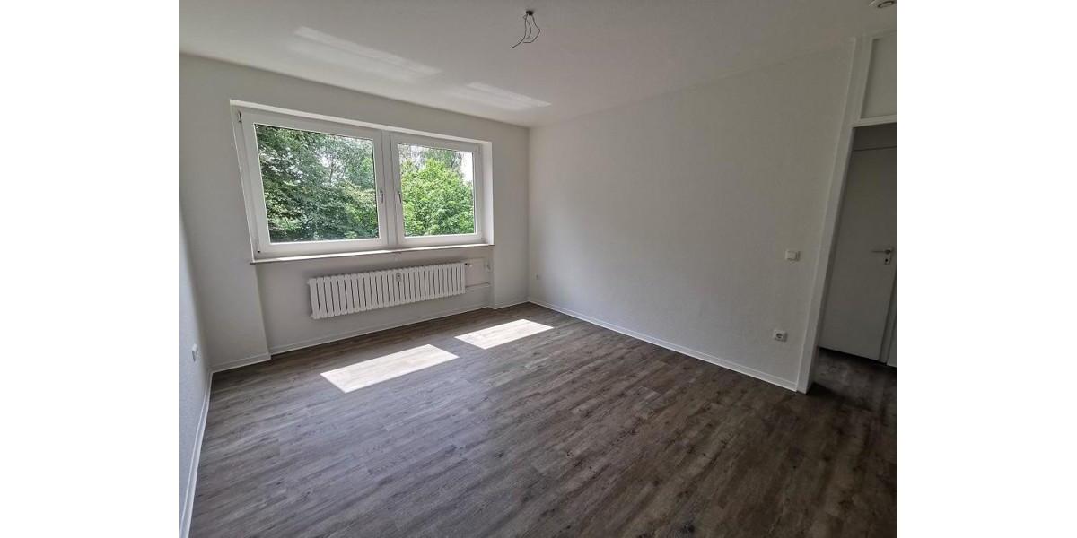 Bald verfügbar! 3,5 Raum für Paare kleine Familien! **WBS nötig** 3 zimmer