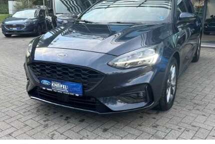 Ford Focus 100.240 km 17.950 &euro; Essen-Kettwig 45219