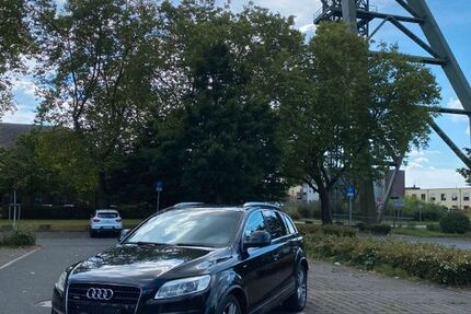 Audi Q7 225.000 km 10.999 € Oberhausen 46149
