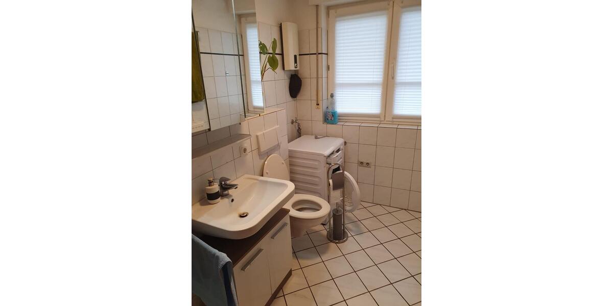 Wohnung im Grünen: gut geschnittene 3,5 Zimmerwohnung mit Balkon 3.5 zimmer