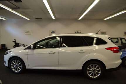 Ford Focus 159.600 km 7.800 € Mülheim-Speldorf 45478