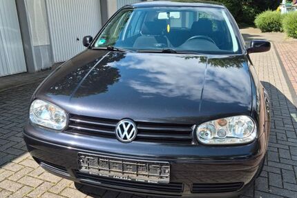 VW Golf 194.327 km 1.500 &euro; Dinslaken 46535