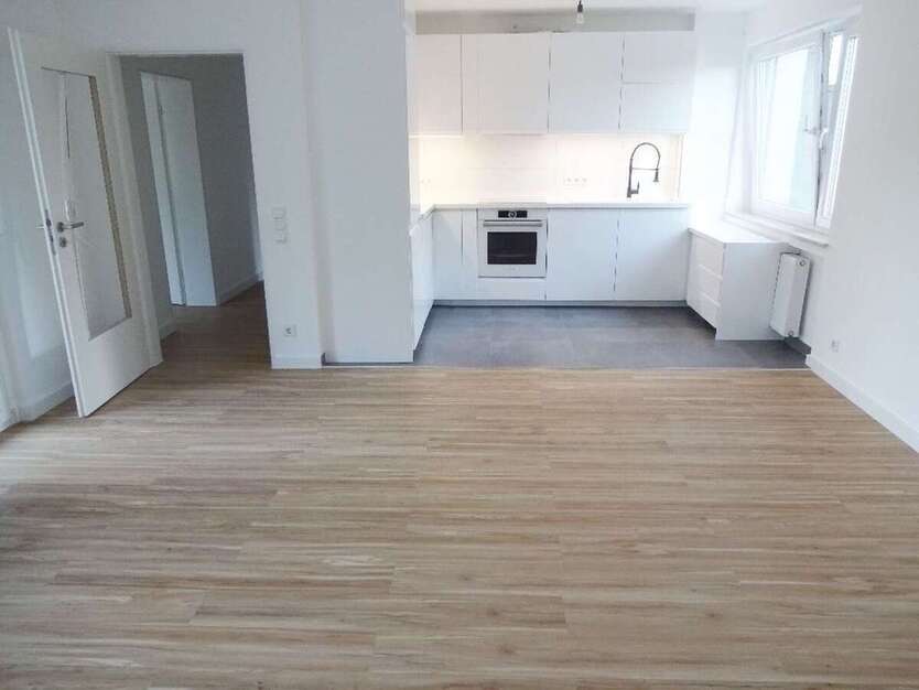 Wohnung zum Mieten in Düsseldorf 1.850 € 88 m²