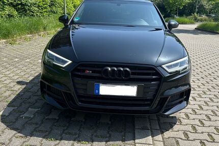 Audi A3 165.000 km 12.500 &euro; Oberhausen 46117