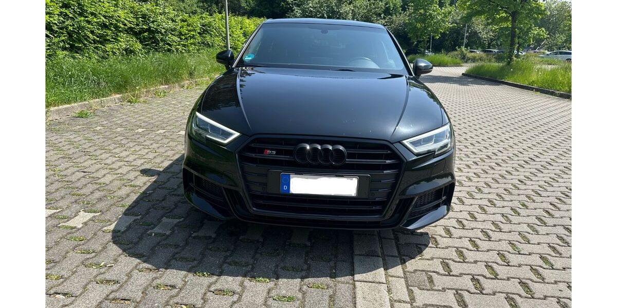 Audi A3 165.000 km 12.500 &euro; Oberhausen 46117