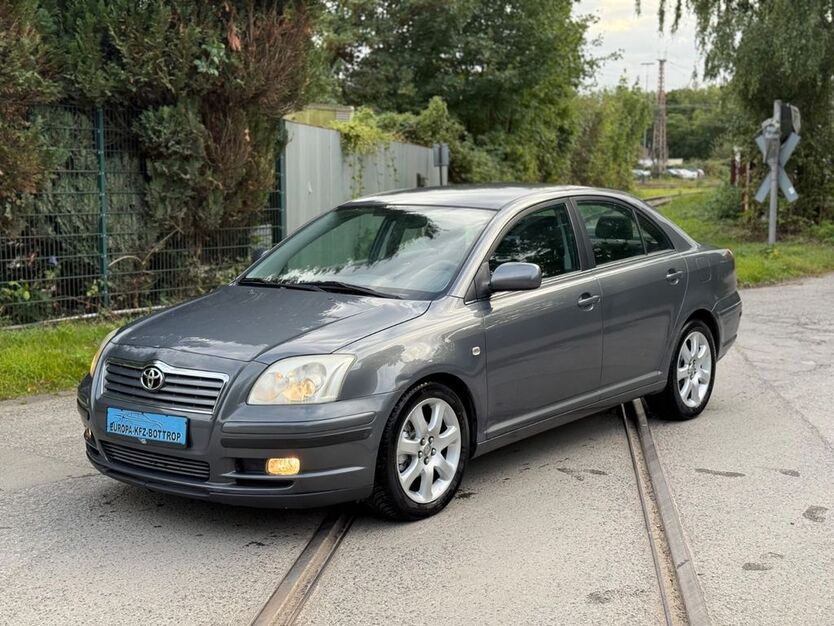 Toyota Avensis 60.000 km 5.999 € Bottrop 46238