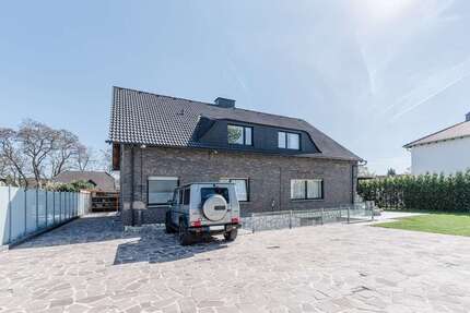 Haus Moers Hochstraß - 7 Zimmer, 280 m&sup2;, 875.000&euro; | Angebot:26163590