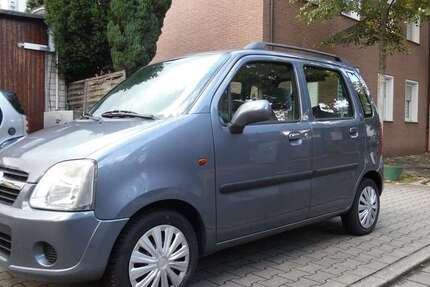 Opel Agila 77.300 km 3.800 € Düsseldorf 40589