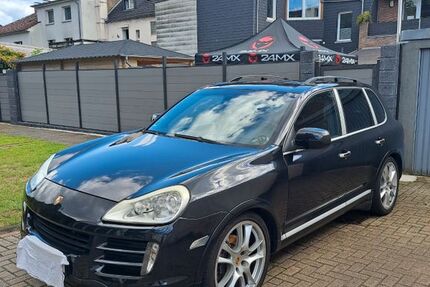 Porsche Cayenne 148.553 km 14.000 &euro; Duisburg 47179