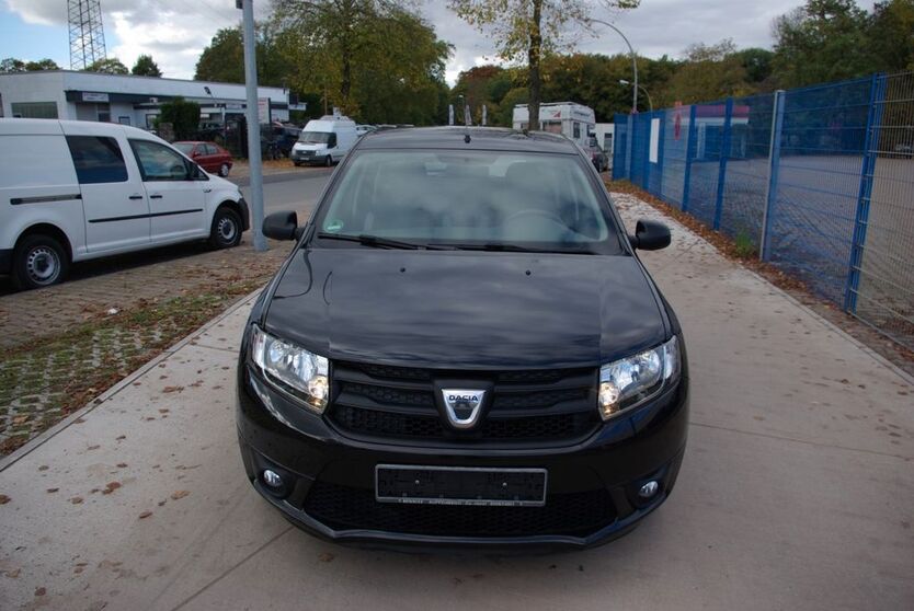 Dacia Sandero 67.000 km 5.660 € Bottrop 46242