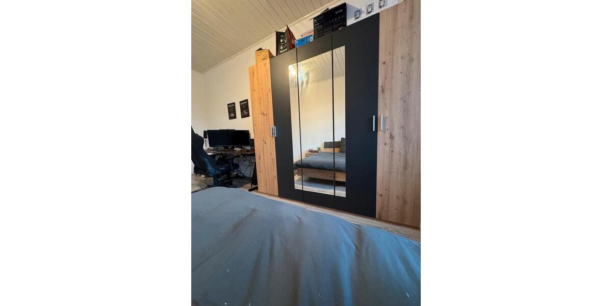 1 person in a 3 person - flatshare 20 zimmer