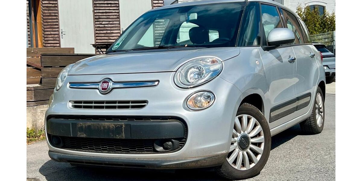 Fiat 500L 82.057 km 5.850 &euro; Gelsenkirchen 45884