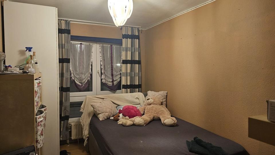 4-Zimmer-Wohnung zu vermieten - WBS notwendig 4 zimmer