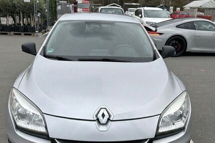 Renault Megane 67.000 km 5.600 &euro; Bochum 44807