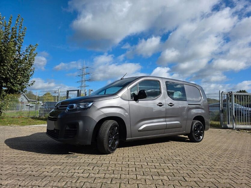 Citroen Berlingo 33.903 km 23.000 € Wesel am Rhein 46485