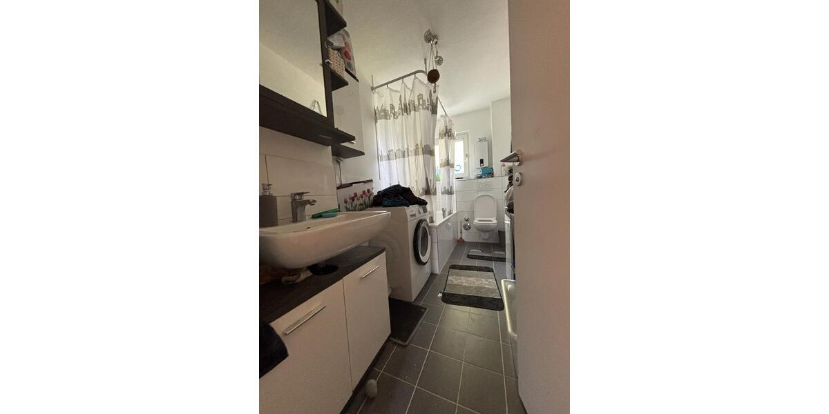 Etagenwohnung Moers Rheinkamp - 3.5 Zimmer, 65 m&sup2;, 594&euro; | Angebot:26329876