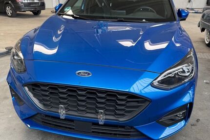 Ford Focus 50.547 km 14.900 € Wesel 46485