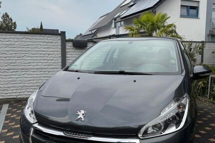 Peugeot 208 100.000 km 5.800 &euro; Rheinberg 47495