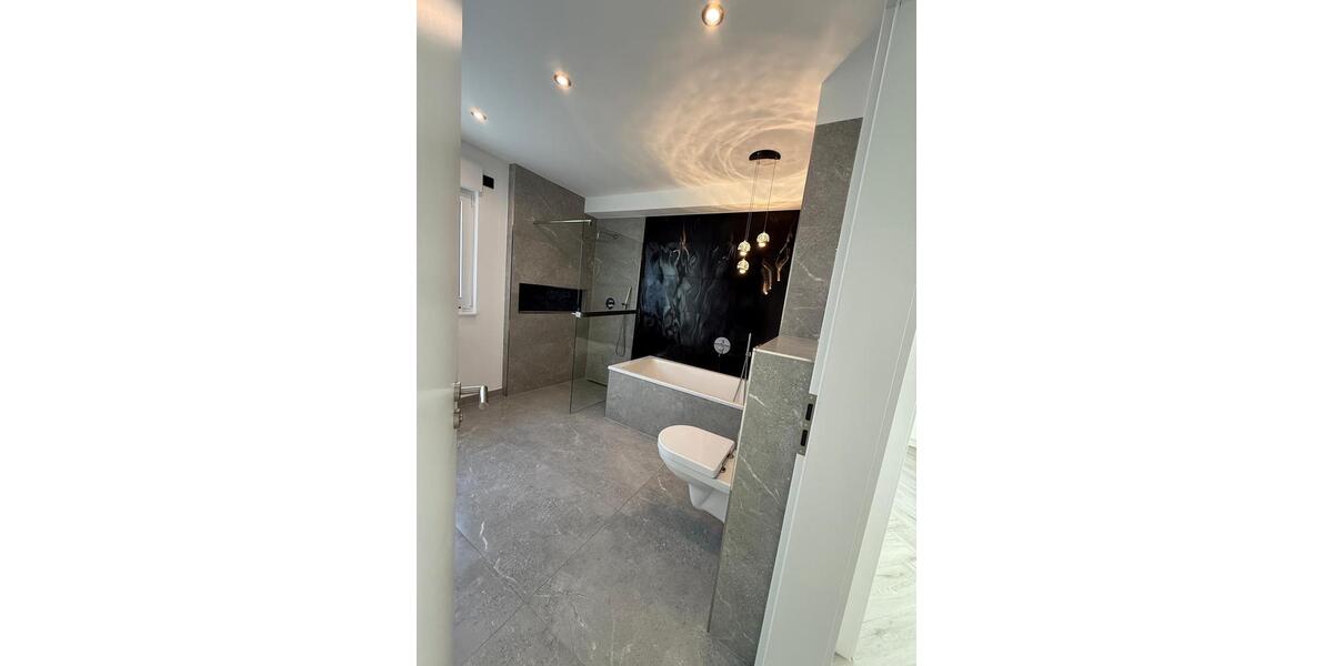 Doppelhaushälfte Essen Stadtbezirk VI - 4 Zimmer, 190 m&sup2;, 3.000&euro; | Angebot:26397480
