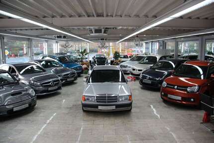 Mercedes-Benz 190 165.000 km 6.990 € Essen 45356