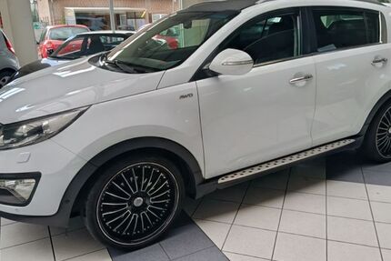 Kia Sportage 213.000 km 8.990 € Recklinghausen 45659