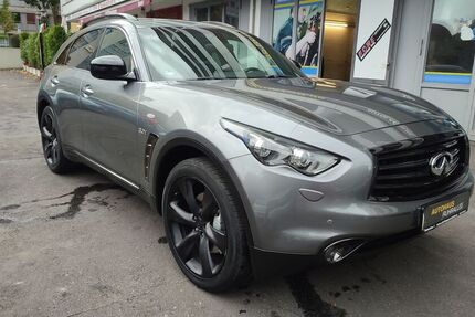 INFINITI QX70