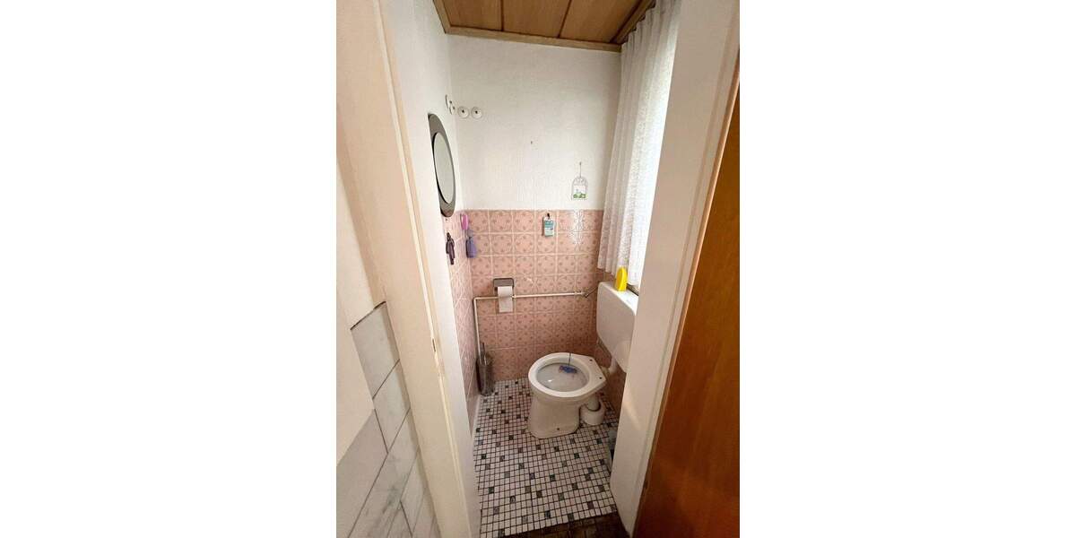 Mehrfamilienhaus, Wohnhaus Bottrop Eigen - 7 Zimmer, 94 m&sup2;, 195.000&euro; | Angebot:24834614