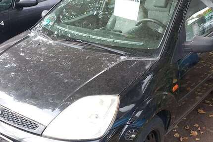 Ford Fiesta 173.000 km 2.390 € Duisburg 47169