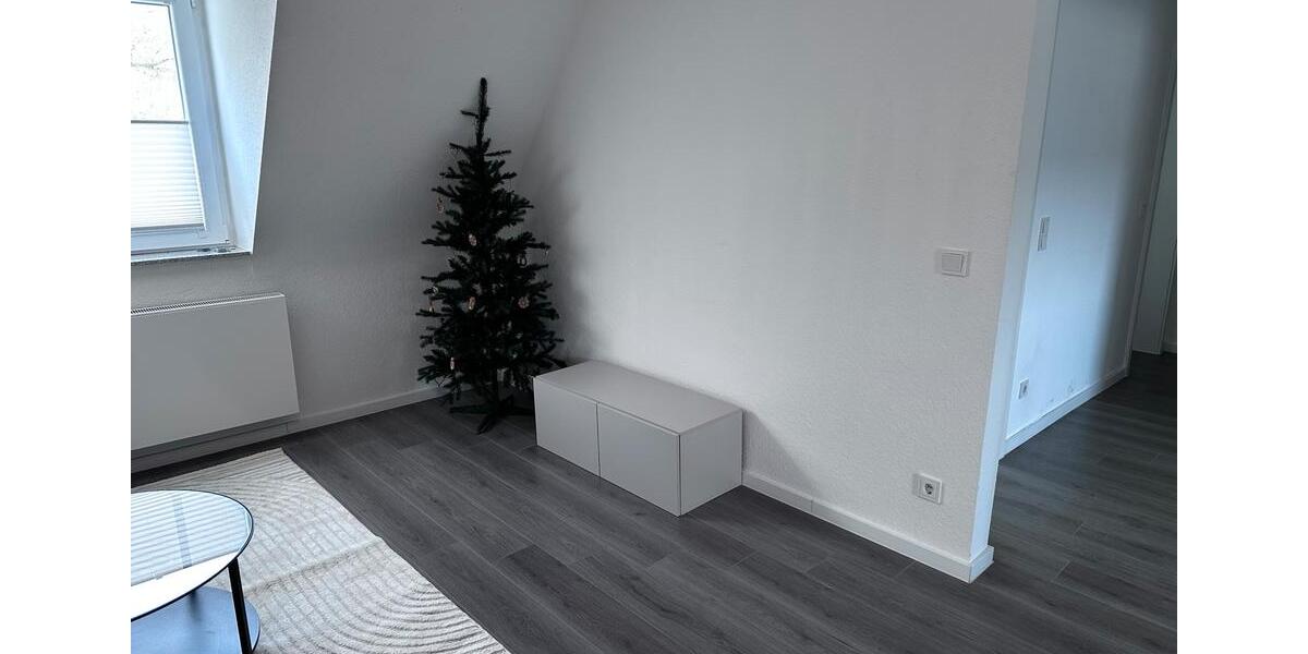 Dachgeschoßwohnung Bottrop - 2 Zimmer, 56 m&sup2;, 480&euro; | Angebot:26063500
