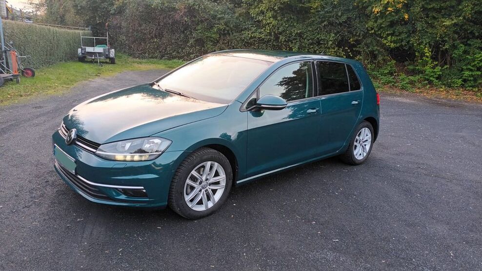 VW Golf 96.000 km 15.300 € Recklinghausen 45663