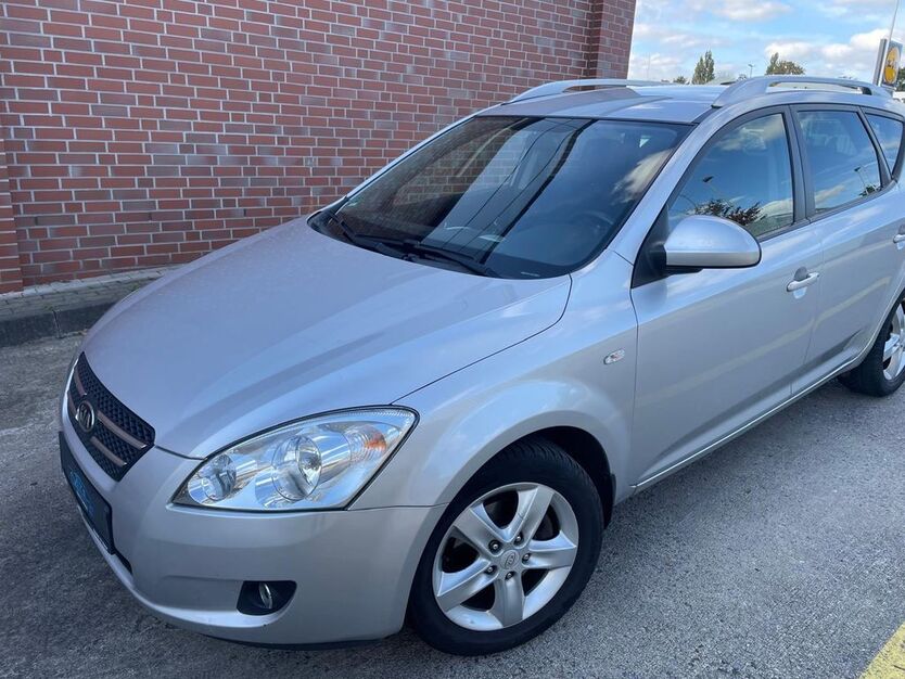 Kia ceed Sportswagon 131.615 km 3.350 € Herne 44629