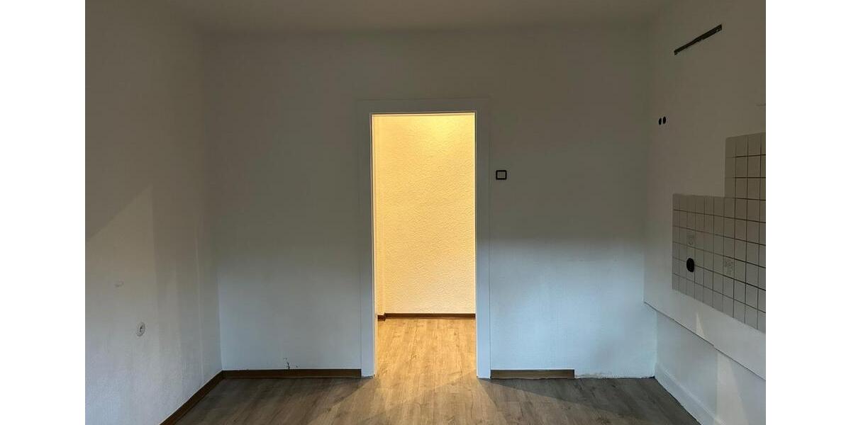 Dachgeschoßwohnung Gelsenkirchen Gelsenkirchen-Mitte - 3 Zimmer, 73 m&sup2;, 730&euro; | Angebot:24745924