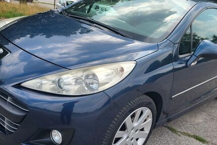 Peugeot 207 245.000 km 2.455 &euro; Duisburg 47167