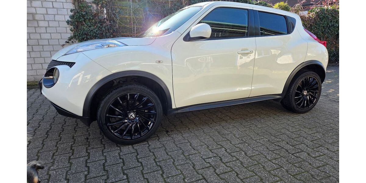 Nissan Juke 197.415 km 5.350 &euro; Oberhausen 46149
