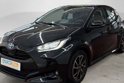 Toyota Yaris 61.279 km 18.749 &euro; Dinslaken 46539