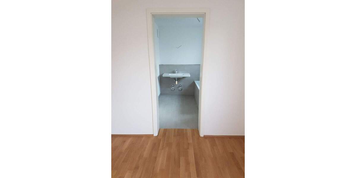 MODERNE HOCHWERTIG AUSGESTATTETE 3-ZIMMER-WOHNUNG MIT TERRASSE! 3 zimmer