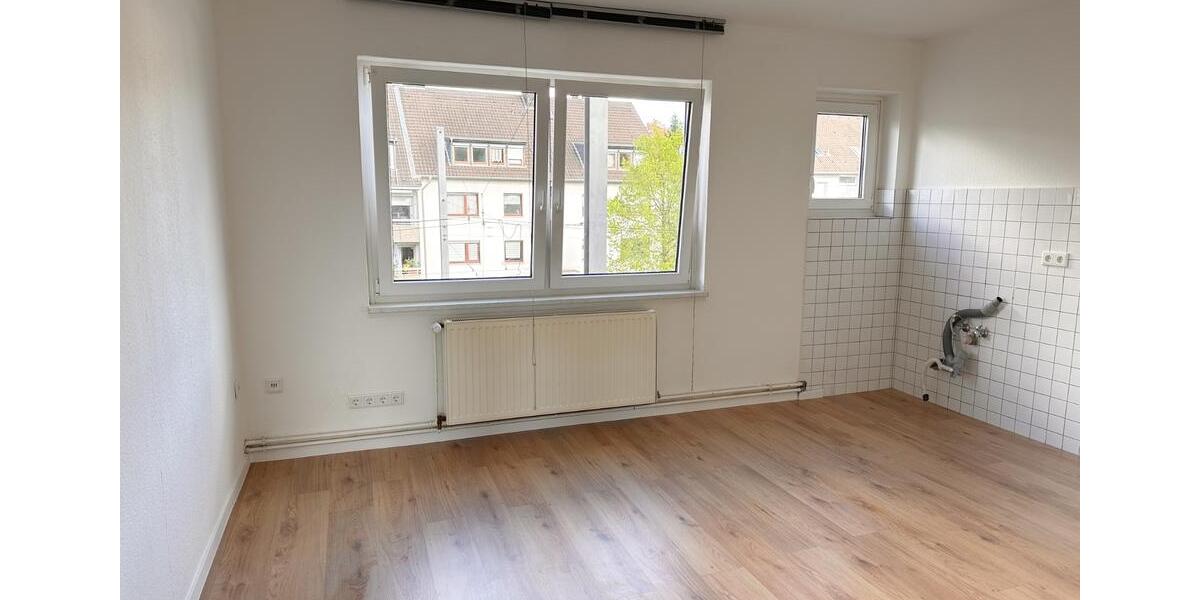 Etagenwohnung Mülheim an der Ruhr Broich - 2.5 Zimmer, 49 m&sup2;, 575&euro; | Angebot:26397819