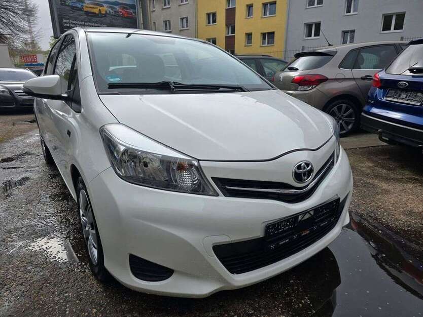 Yaris