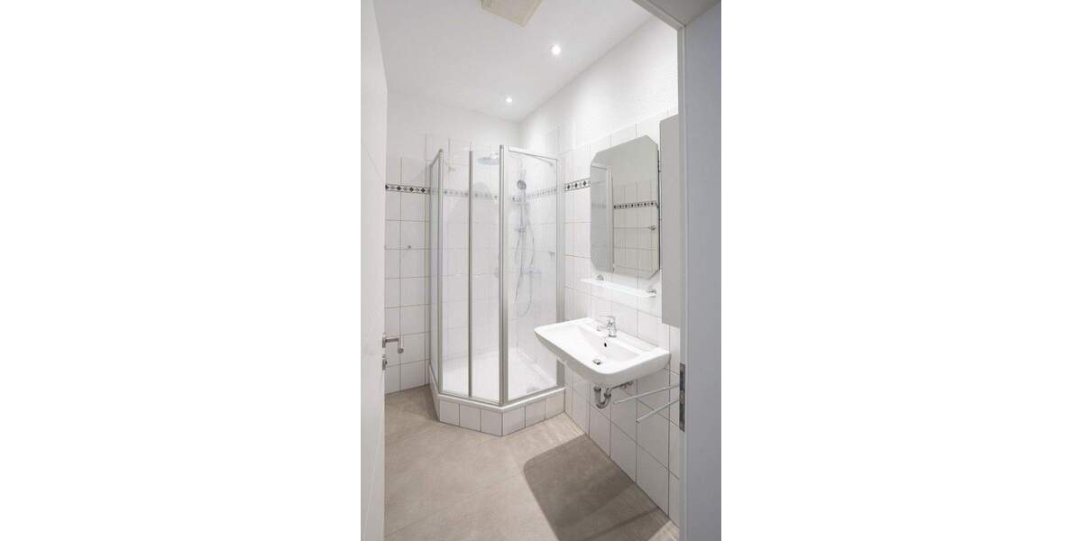 Etagenwohnung Recklinghausen Röllinghausen - 2 Zimmer, 71 m&sup2;, 119.000&euro; | Angebot:25854018