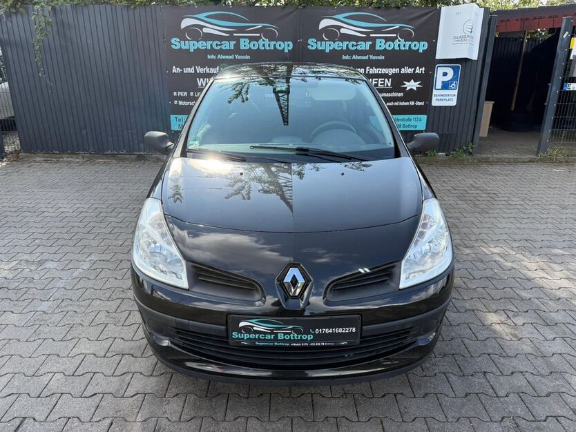 Renault Clio 130.000 km 3.000 € Bottrop 46238