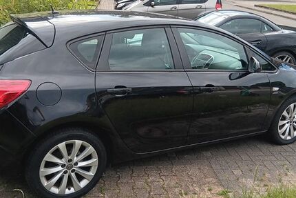 Opel Astra 123.400 km 4.890 &euro; Herten 45699