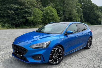 Ford Focus 108.000 km 10.990 &euro; Bottrop 46242