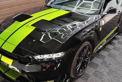 Ford Mustang 13.000 km 52.499 &euro; Bochum 44809