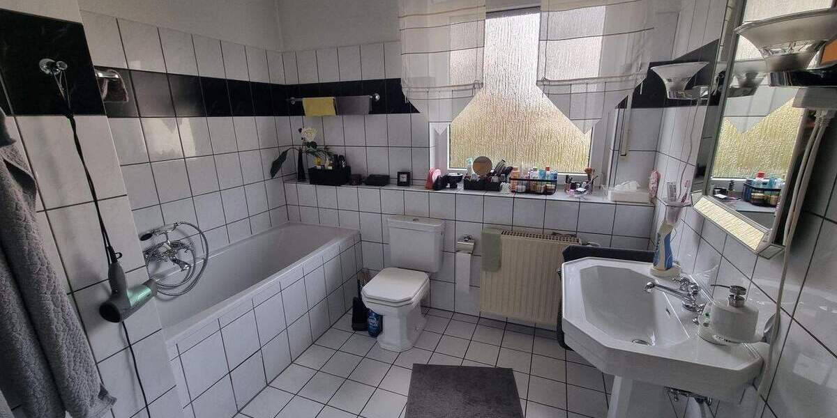Etagenwohnung Herne Herne-Mitte - 3 Zimmer, 104 m&sup2;, 269.000&euro; | Angebot:25865358