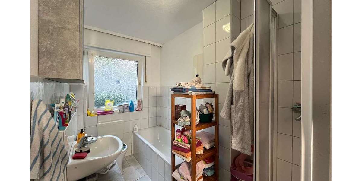 ?Paket aus 6 ETW mit Balkonen & Tiefgaragenstellplatz Kapitalanlage in Bochum: Ihre Renditechance? 18 zimmer