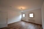 Dachgeschoßwohnung Oberhausen - 3 Zimmer, 87 m&sup2;, 945&euro; | Angebot:25222330