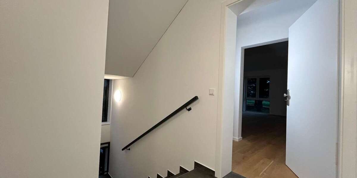 Exklusive Neubau Etagenwohnung im 1.OG in Oer-Erkenschwick: Hell, großzügig 2.5 zimmer